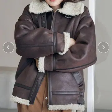 [ 새상품급 ] 언그리드 페이크 무스탕 보아 블루종 브라운