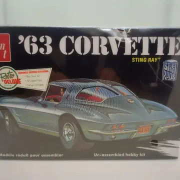 (미개봉) AMT 1/25 63 CORVETTE STINGRAY 프라모델
