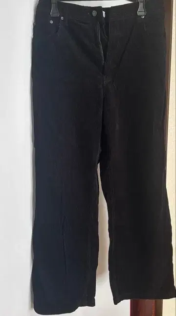 PUNYUS 코듀로이 팬츠 블랙