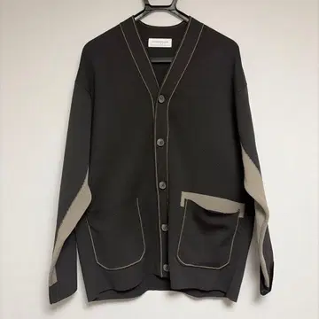 [ 컨디션 최상 ] TOMORROWRAND 가디건