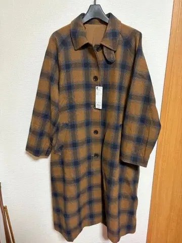 택 포함 새상품 GU 브라운 계열 체크 롱 코트 L