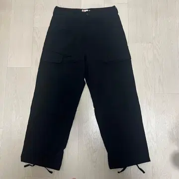 트래디셔널 웨더웨어 블랙 카고 팬츠 109