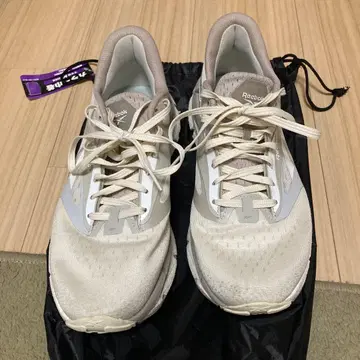 리복 러닝화 25.5cm