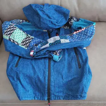 Bohemians 패치워크 마운틴 파카