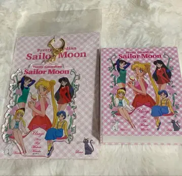 세일러문 스토어 엽서 포함 아크릴 키링 BOX 메모