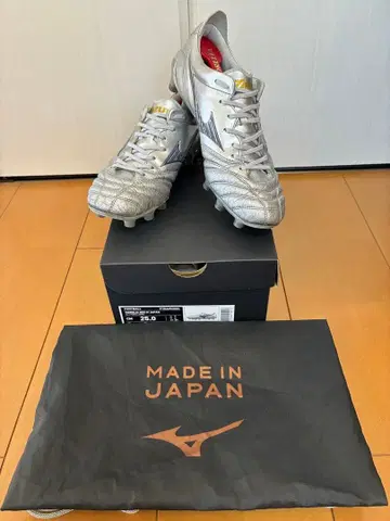 미즈노 모렐리아 네오 4 축구 스파이크 25cm