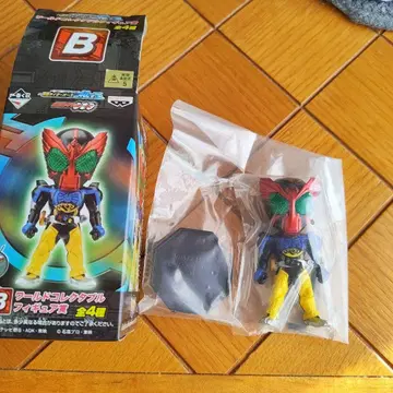 가면라이더 오즈 타카우터 피규어 WCF