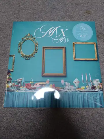 M!LK M!X FC 한정판 럭셔리반