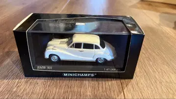 MINICHAMPS BMW 501 미니카 크림색