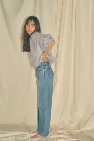 잉그리드 스트레이트 데님 25인치 라이트 블루