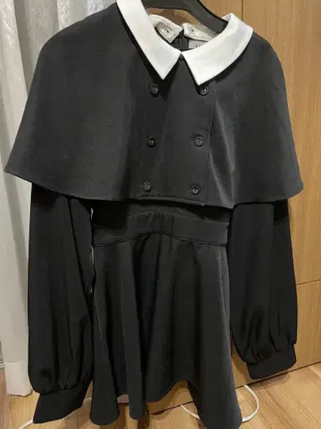 bubbles 케이프 페플럼 셋업 원피스