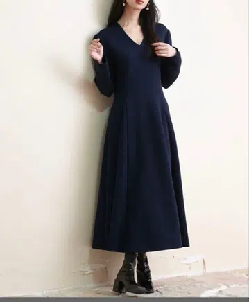 네이비 V넥 원피스 M 사이즈
