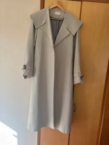 PLST 민트 그레이 트렌치코트