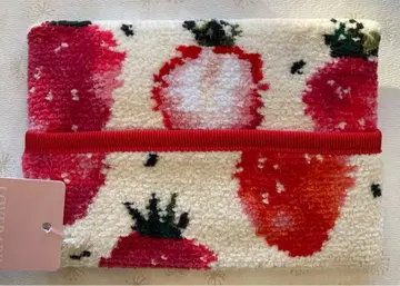 스트로베리 도트 티슈 파우치