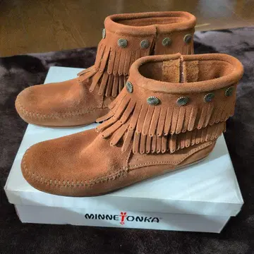 MINNETONKA 프린지 모카신 오렌지