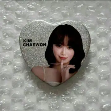 LE SSERAFIM 채원 캔뱃지 하트
