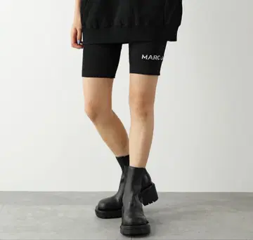 MARC JACOBS 블랙 스패츠 S