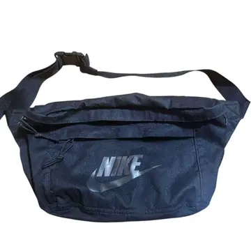 나이키 바디 백 웨스트 파우치 블랙