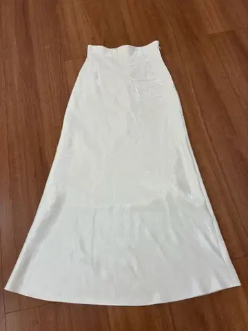 아뉴앙스 스커트