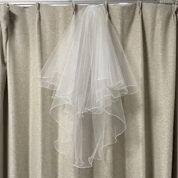 러브 티아라 숏 베일 멜로우