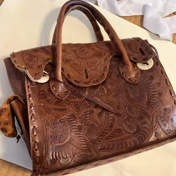 그레이스 콘티넨탈 카빙 백 미니