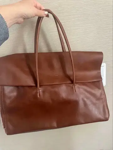 HOAW. 빈티지 가공 플랩 보스턴 카멜