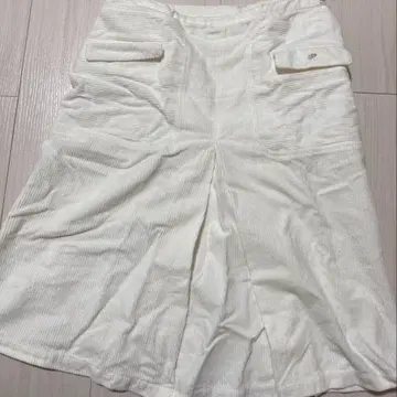 미나 페르호넨 스커트