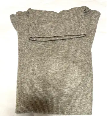 새상품급 마가렛호웰 리브 터틀넥 티셔츠