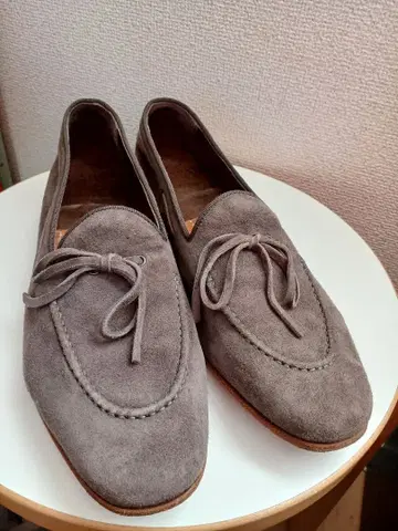 프리미에타 그레이 스웨이드 로퍼