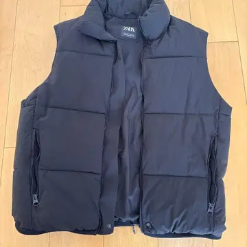 ZARA 블랙 다운 베스트 M