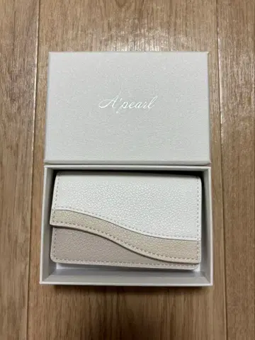 Apearl 카드 케이스 Wave Multi Card Case