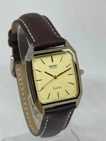 새상품급 세이코 돌체 합금 케이스 6030-5390 골드 벨트 새상품