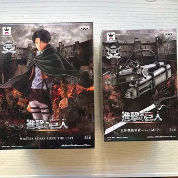 진격의 거인 리바이 피규어와 입체기동 세트