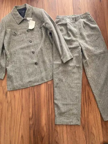 [미사용] NATURAL BASIC 셋업 와이드 팬츠 수트