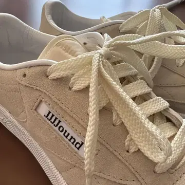 JJJound x 리복 Reebok Club C 85 스니커즈