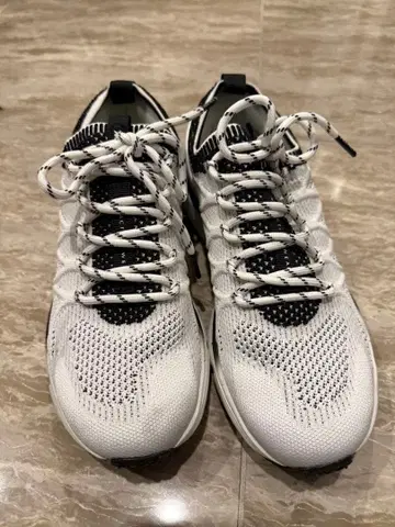 XEXYMIX 러닝화 화이트 23.5cm