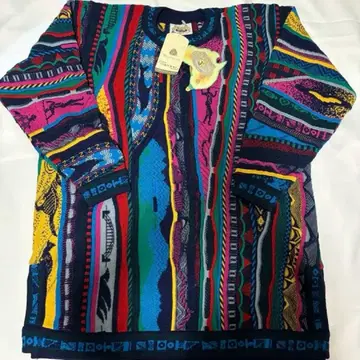 호주산 3D 니트 좋은 배색 M 사이즈