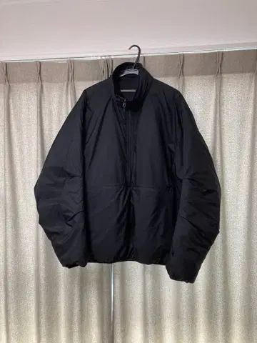 TECH REVERSIBLE PULLOVER PUFF JACKET