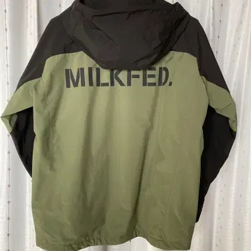MILKFED. 후드 부착 마운틴 파카