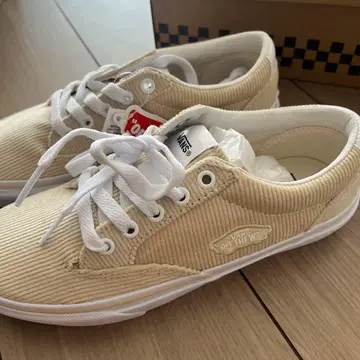 [택 포함 새상품] VANS 코듀로이 스니커즈 베이지 박스 포함