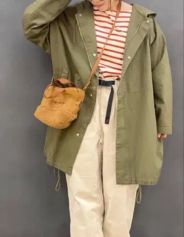 니코앤드 오버 사이즈 모즈 코트