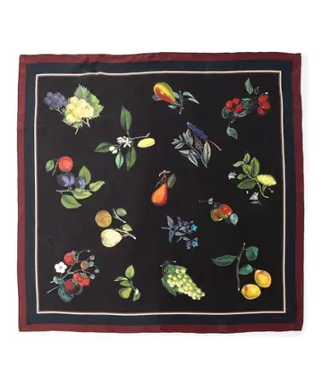 CABaN 실크 HARVEST 스카프 (택 포함 미사용 새상품)