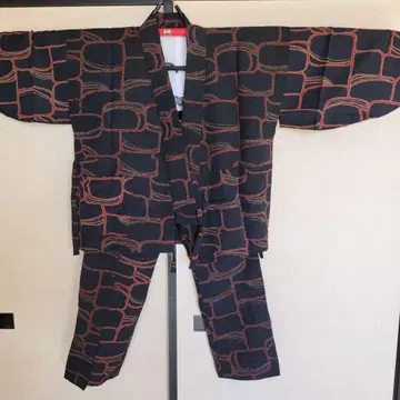 네이비와 빨간색 계열 여성 M 사이즈 사부이