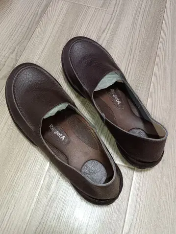 Re:getA 다크 브라운 슬립온 M 23.0~23.5cm