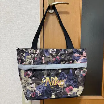 나이키 헬스장 토트백 꽃무늬