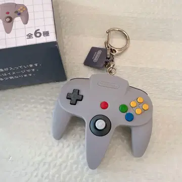 닌텐도 뮤지엄 Nintendo 64 컨트롤러형 키링