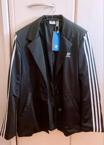 아디다스 아디컬러 클래식 쓰리 스트라이프 블레이저