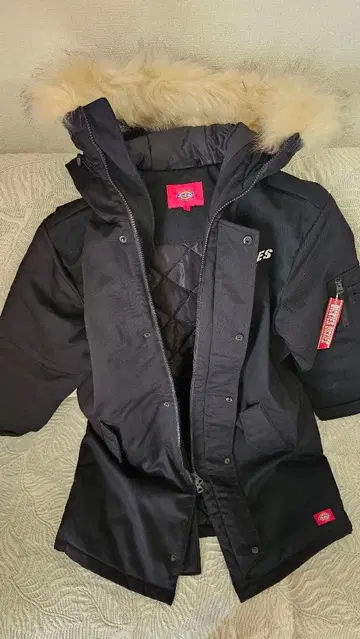 DICKIES 다운 자켓 블랙