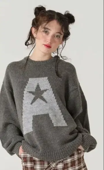 [ TINA:JOJUN ] A 로고 니트 풀오버