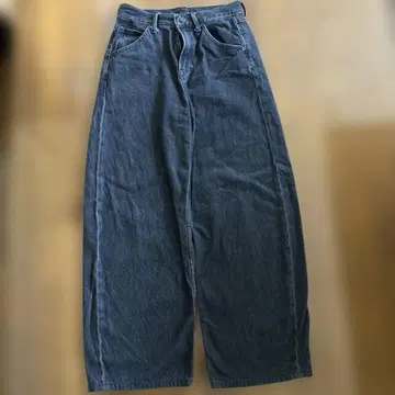 유니클로 배기 커브 청바지 다크 그레이 사이즈 23 인심 64.5cm